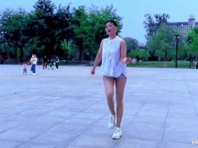 美女鬼步舞手机版(最好看的美女鬼步舞视频)