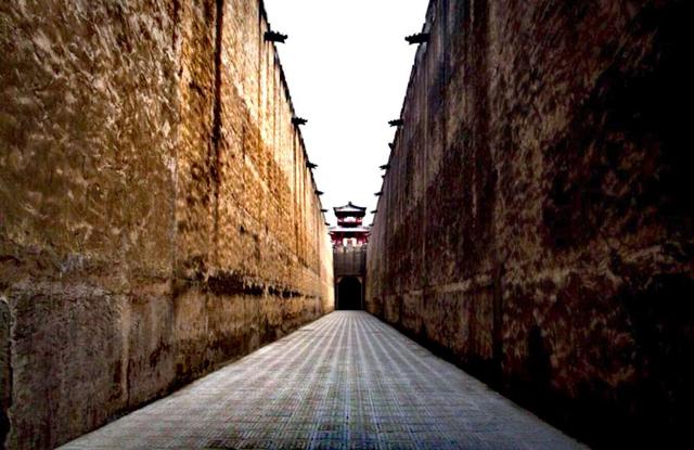秦汉版华为手机图片(秦汉版华为手机图片高清)